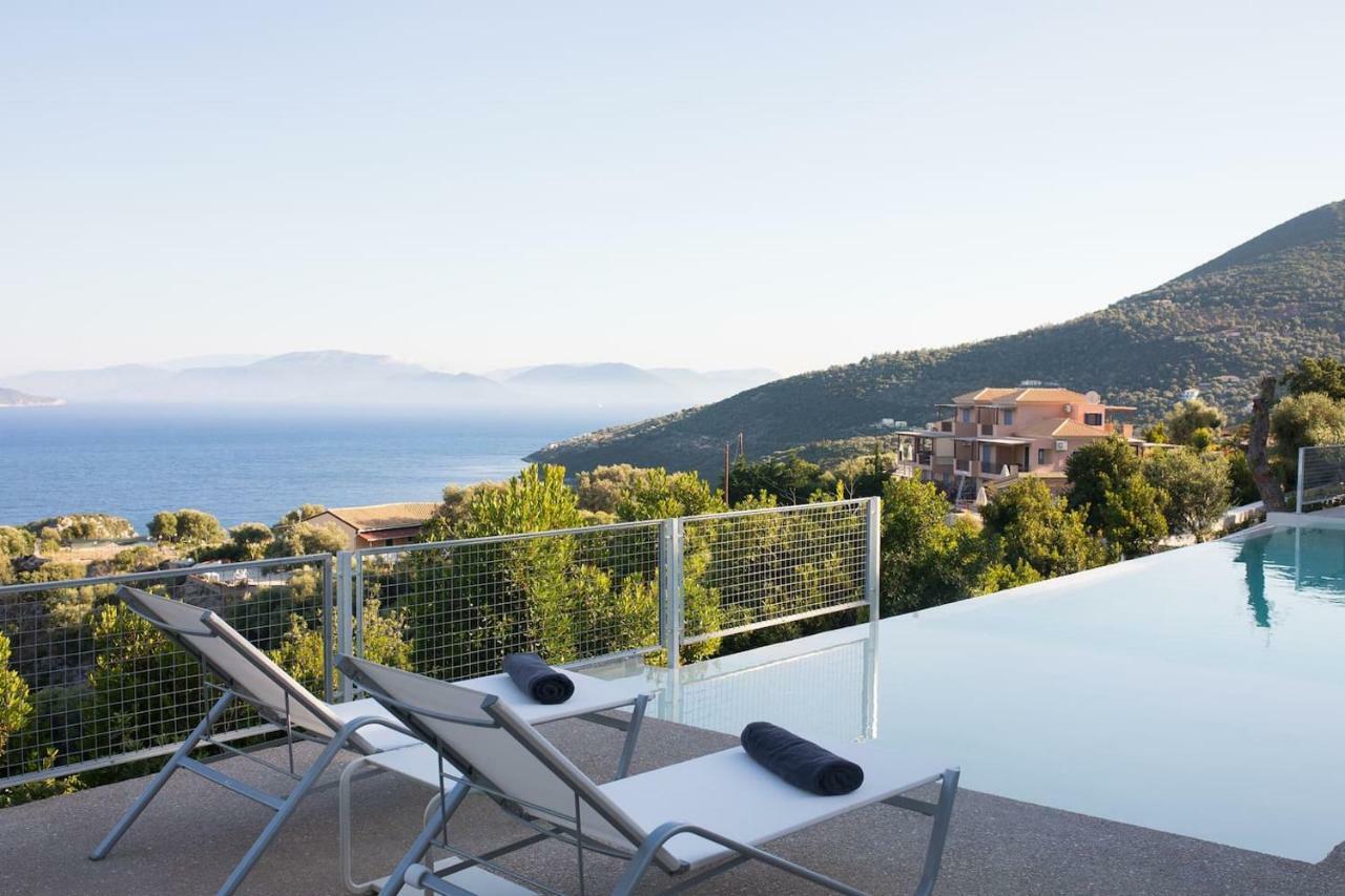 Villa Asterias Сивота Екстериор снимка